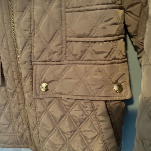 Like new Michael Kors quilted jacket - Picture 2 of 7